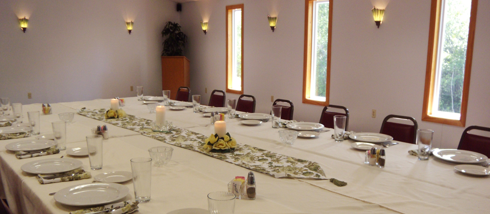 Crosstone Restaurant & Conference Center